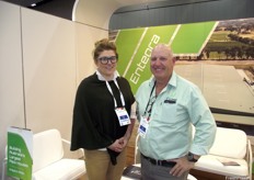 Simone Smith and Rob Conlan from Entegra Signature Structures.