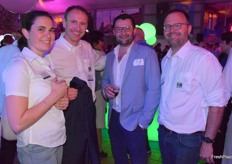 Gilles Bertrandias (Les Paysans de Rougeline) surrounded with employees of  Blue Whale