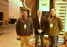 Sandesh Maharaj, national retail buyer for Woolworths with Christo Nel, managing director of DKI Global and Adriaan Botha, Woolworths fruit category manager.