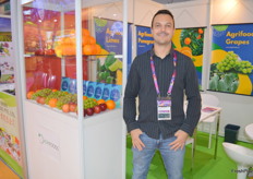 Ayres Wehrmeister Jr. from Agrifoods are tropicl fruit exporters from Brazil based in the Netherlands.