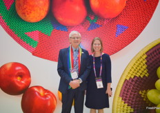 FPEF Anton Kruger and Ilze Brand from Fresh-Pride exporters in the Netherlands.