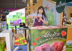 La Blotterie from France had Hong Kong local Shanice Yu offering tastings of their Lovita Plums to show participants. 