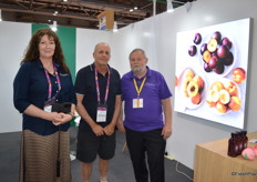 Charlotte Brunt - Hort Innovation with Peter Holt - P&J Holt and Trevor Randford from Summer Fruit Australia 