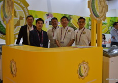 The Durian Manufacturing Association was started at the end of last year, it specializes in exporting Durian to China. 