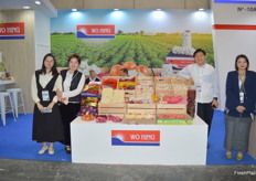 The Wo Hing team, who trade through Hong Kong from China, displayed their variety of products in Madrid.