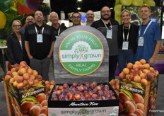 Team Mountain View Fruit Sales is well represented and ready to talk about their Autumnripe peach and nectarine programs.