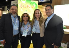 Rosbel Ruiz, Claudia Rodriguez, Mayra Romero, and Antonio Espinosa of Fresco Produce. 