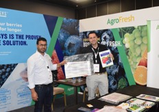 Nour Eddine El Orche and Nic Benadé from AgroFresh. The company provides near & post harvest technology solutions empowering growers in Morocco and around the world.