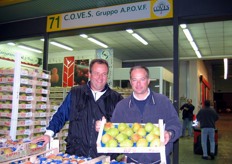 Augusto De Berti and Fausto Cordioli by stand 71 (C.o.ve.s, part of a local cooperative) - Top and stone fruit, kiwis from Verona.