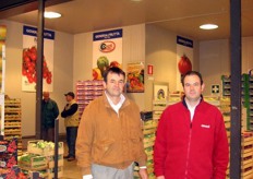 Paolo and Michele Guandalini by stand 46 (Generalfrutta) - National and foreign citrus, vegetables, onions and peculiar tomatoes.