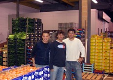 Ivan Izzo, Massimo Boarin and Marian Lascu by stand 38 (Or.Ver.) - Citrus from Calabria and Spain, Sicilian vegetables.