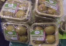 Organic Kiwis in convenient packaging