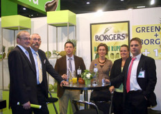 In the booth of Greenbox and Borgers Bananas. From left to right: Hans Bek (AJB's Fruitbox), Jelle Woudsma (DailyFresh Logistics), Manfred van der Vlag (Greenbox), Karin Westera (Borgers Bananas), Brigitte Boshouwers (FreshPlaza) and Bert Westera (Greenbox)