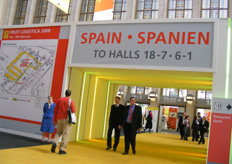 Entrance to the halls in which the Spanish companies were located