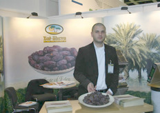 The stand of Bat Sheva dates, the Taste of Eden