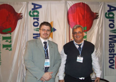 Vladimir Budyansky (l) and Haim Alush of Agro Mashov, an exhibition, held 14-15 January 2009 in Israel.