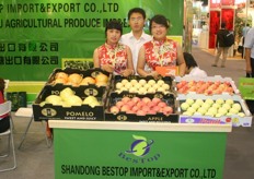 The team of Shandong Bestop promoting their products