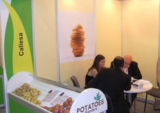 Never interupt business talks . Belgium Potatoes finding their way to Russia.