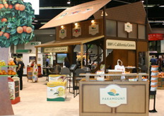 The Paramount Citrus stand