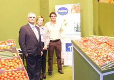 José G. García Rodríguez,Inma Hernández and Alejandro Cumplido Bonny of Bonny