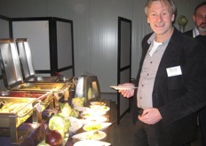 Piet van Andel (Bio Beta) checked his organics red beets which were also used for the meal.