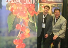 B.J. Thurlby and Tom Corah of Washington State Fruit Commission. An early season estimate is 15,000,000 boxes of cherries, according to B.J. Thurlby.