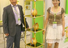 Mr. Avin Wong and Ms. Vicki Lin of Xiamen Bona Industry