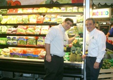 Isaac and Jimmy of Rosemont Farms promote avocados and pineapples