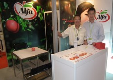 Steven and Richard Leung of Alfa Fruit Packers