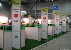 cubicles for both buyers and exporters