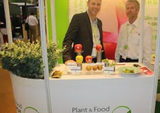 Roger Bourne and Dan Ryan from Plant&Food Research www.plantandfoodnz.co.nz