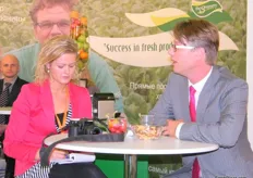 Our very own Gertrude (from FreshPlaza´s Dutch website- www.agf.nl) interviewing Michel Hoogendoorn, sales manager of the Greenery for the Eastern European countries/Russia