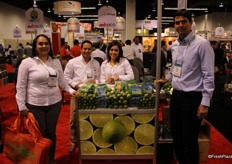 Marisa Puente Garcia Ventas, Jullan Cortaz, Rocío Gobián Castañeda and Luis Gudino, of Limex SiCar, Mexico.