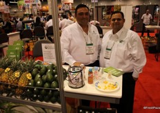 Roberto Díaz and Arturo Díaz, of Fresh Imports International.