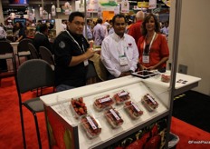 Gustavo Canales, Álvaro Preciado and Lourdes Calvillo, of GrupoBerries, of Mexico.