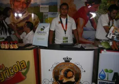 Carlos Martínez of El Sabor de Mi Finca, a processor of a wide range of fruit from Honduras.