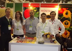 The team at Montague, Scott, Jocelyn, Raj, Rowan and Ray had busy few days at the stand. Rowan Little, General Manager explained that the company will have a big increase in Stone fruit volumes in 2015.