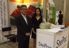 Masa Mikage and colleague at the StePac stand.