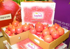 Kaybee´s best, fresh promegranates from India