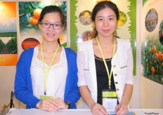 Shirley Luo with a colleague from the Export dept. of C.Y Fruit-China, mailny exports pomelo, mandarin and grapes to EU countries