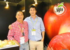 Father and son: Steven Leung (Managing Director) and Richard Leung (General Manager) of Alfa Fruit Packers-China, one of FreshPlaza´s regular contributors