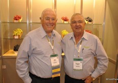 John Giumarra and Shachar Karniel promoting the Arra varieties of Giumarra. They are about to replace some old varieties in new varieties.