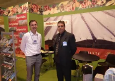 Joan Pareta and Fran Luque at Novafrut’s stand redestecnicas.com, specialised in the manufacture and installation of anti-hail nets for the horticultural sector.