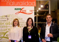 Staff from Frutas Lozano, company devoted to the production and commercialisation of fresh fruits.