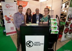 Agro Sections Fruits team, French company that breeds stone fruitsand apples varieties.