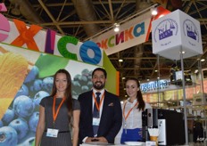 Asociaciones Agroindustriales Serranas from Mexico is a specialist in Mexican peppers and coffee beans. Anastasya Lieporskaya, Gabriel Barreda Ortega, Elena Arkhipova.